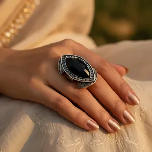 Anillo Abierto de Plata 925 con Ónix Negro Plateado para Mujer - Regalo Elegante - Product Image 3