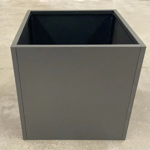 Jardinière carrée moderne en acier galvanisé noir de 20 pouces, pour l'intérieur et l'extérieur, écologique, pour la maison et le jardin - Product Image 1