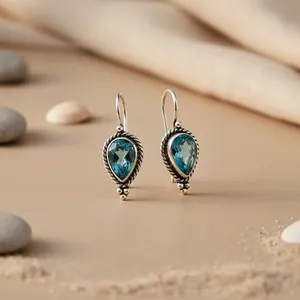 Boucles d'oreilles vintage en forme de goutte d'eau avec topaze bleue sertie dans une alliage d'argent antique pour femmes, marque a du Rajasthan - Product Image 2