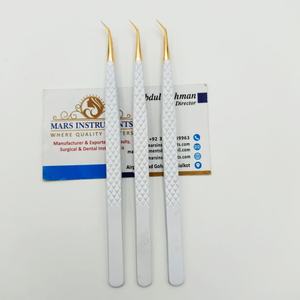 Pinzas de la mejor calidad para extensiones de pestañas Color blanco con punta dorada Aislamiento individual Pinzas de ángulo de 45 grados - Product Image 3