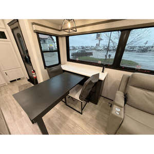 Accesorios Interiores Modernos para Vehículos Pinnacle 38SSWS 2026 - Product Image 3