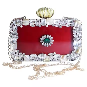 Sac à main à bandoulière fait main sac à main élégant pour tenue formelle et décontractée pochette en résine par artisanat croissant - Product Image 5