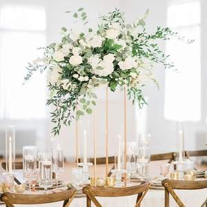 Support à fleurs pour décoration de table de mariage, centre de table décoratif doré, support à fleurs en métal pour centre de table de mariage - Product Image 2