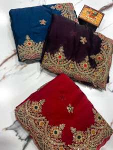 Sari de Satén Premium para Mujer con Bordado Pallu y Trabajo de Hilos Múltiples con Borde de Corte Arco, Última Moda - Product Image 5