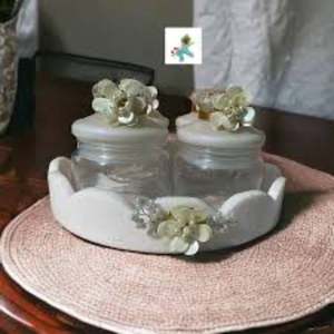 Pot à fruits secs en résine chic avec un design contemporain et parfait pour ranger des fruits secs assortis dans votre décor de cuisine - Product Image 6