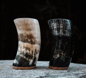 Logo en verre corne personnalisé design mariage boire vin bière tasse en verre pour jante en laiton et au mieux poli - Product Image 5