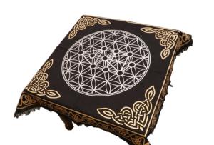 Nappe d'autel 7 Chakra Noir Or Imprimé Pentagramme spirituel Couverture de table 24*24 pouces Vente en gros - Product Image 3