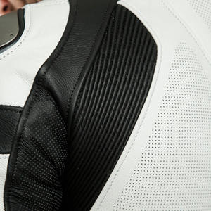 Traje de carreras de motos de cuero de último diseño personalizado 2025 ropa de carreras de motos de invierno - Product Image 3