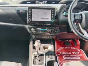 CHEAP 2020 LAND CRAWSER SUV LEFT HAND DRIVE AWD LEATHER SEATS DARK INTERIOR - Product Image 3