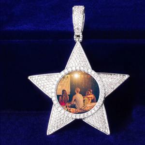 Nouveauté Collier pendentif en moissanite certifiée VVS serti de diamants avec argent 925 plaqué or Conception personnalisée de photo à bas prix - Product Image 6