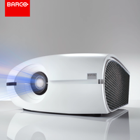 Liquidación de Proyectores DLP Barco de Primera Marca, Proyector Multimedia para Exteriores con Mapeo 3D, Resolución 4K y 10000 Lúmenes