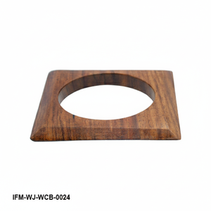 Brazalete Cuadrado de Madera Oscura, Accesorio Artesanal para la Muñeca Pulido a Mano, Brazalete Boho de Estilo Arquitectónico Moderno - Product Image 1