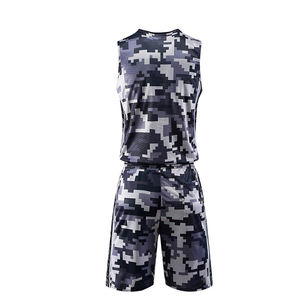 Ropa deportiva de baloncesto para hombre al por mayor de fábrica, conjuntos de uniformes sublimados impresos personalizados de secado rápido, transpirable de talla grande - Product Image 1