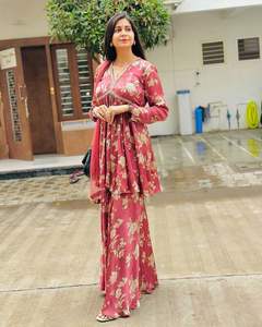 Designer indien 3 pièces ensemble Readymade pakistanais ethnique porter fête porter impression numérique Palazzo Sharara Gharara Kurti cousu ethnique - Product Image 3