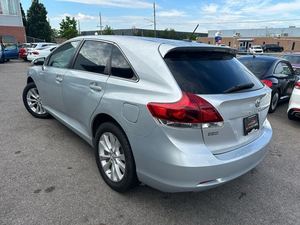 2014 Toyota Venza utilisé essence/électrique capacité du moteur 4L boîte de vitesses automatique sièges en cuir caméra arrière alliage toit R17 foncé - Product Image 3