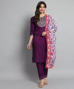 Dernières robes Salwar Kameez pour femmes pakistanaises - Soie Georgette, vêtements de soirée, tendance pour la mode d'hiver - Product Image 1