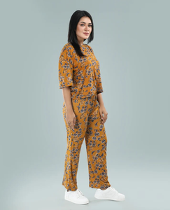 Conjunto de 2 piezas de alta calidad 2025 para mujer, conjunto con logotipo personalizado, conjunto de pantalones cortos de dos piezas de manga corta, ropa de descanso informal de algodón 100 para mujer - Product Image 1