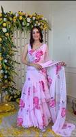 Sari léger prêt-à-porter en faux georgette traditionnel élégant, imprimé numérique, travail de frange, pallu attaché pour les tenues de soirée modernes