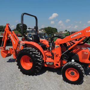 Tracteur agricole compact Kubota L3901 39HP 4x4 avec chargeur frontal, modèle 2026 - Product Image 1
