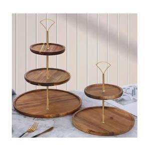 Présentoir décoratif de couleur naturelle de meilleure qualité pour fruits et desserts Présentoir de service de gâteaux rond en bois au design le plus populaire en vrac - Product Image 2
