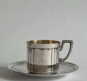 Taza de té y platillo de latón hechos a mano de diseñador para decoración vintage y presentación cultural de la hora del té de alta calidad - Product Image 4