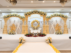 Mandap sculpté doré pour mariage sud-indien, Mandapam Kalyana spécial pour lieu de mariage sud-indien, décoration de Mandap doré en Australie - Product Image 3