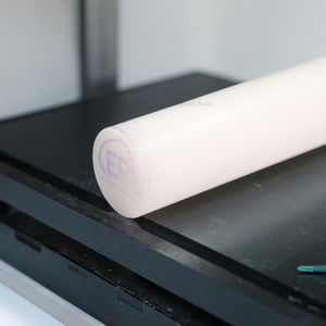 Tige blanche en HDPE de meilleure qualité 25mm X 1m résistante aux produits chimiques bon choix pour les projets industriels - Product Image 4