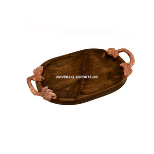 Plateau à chocolat en bois de forme ronde Plateau de service fait main de belle qualité Plateau de service en bois de luxe élégant classique - Product Image 2