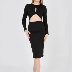 فستان قميص قصير أسود للنساء مع زر بالتفاصيل متوسط الطول