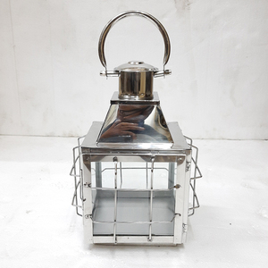 Forme carrée en métal en acier inoxydable, lanterne à bougie polonaise brillante, style fantaisie, luxe, fait à la main, vente à chaud de la plus haute qualité - Product Image 1