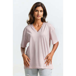 เสื้อครอปสีชมพูอ่อน รุ่น WM-KTP-SS24-052 ผ้าถักเนื้อนุ่มระบายอากาศได้ดี ตกแต่งลายดอกไม้ คุณภาพสูง ทรงลำลอง ไซส์ XS XXS สำหรับฤดูร้อน - Product Image 2