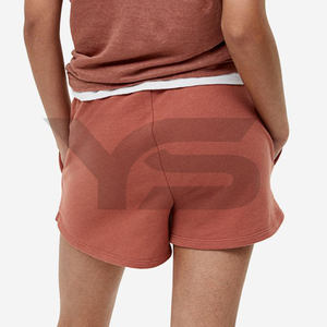 Pantalones cortos de gimnasio personalizados de cintura alta para mujer, pantalones cortos de entrenamiento de lana transpirable con cierre de cordón, pantalones cortos calientes con patrón de bolsillos para Yoga y correr - Product Image 5