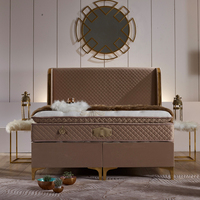Lit divan royal européen moderne en velours avec matelas, cadre en bois massif, élégance luxueuse pour chambre à coucher