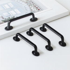 Poignée de meuble ronde en alliage de zinc, design contemporain, durable, écologique, forgé, pour armoire, commode, cuisine, salle de bain - Product Image 1