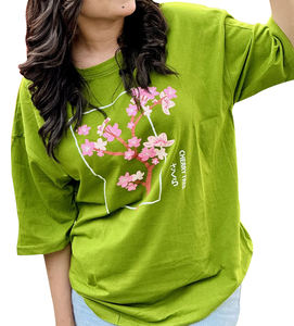 Camiseta de cuello redondo de algodón 100% para mujer, diseño de logotipo personalizado, estilo informal, venta al por mayor, Media manga transpirable de alta calidad, hombro caído - Product Image 3