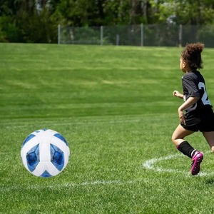 ลูกฟุตบอลขนาด5บิวทิลกระเพาะปัสสาวะแข่งขันอย่างเป็นทางการสำหรับฟุตบอลเป็นมิตรกับสิ่งแวดล้อม - Product Image 3