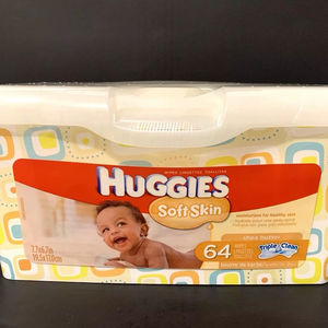 HUGGIES NATURAL CARE TOALLITAS PARA BEBÉ SENSIBLES SIN PERFUMACIÓN HIPOALERGÉNICO 99% AGUA PAQUETE DE 3 - Product Image 1