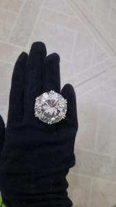 108 Ct hermosa Plata de Ley 925 anillo de moissanita redondo blanco regalo de boda para ella - Product Image 4