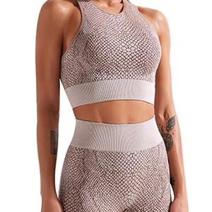 Nouveau femmes ensembles d'entraînement Yoga haut et vêtements de sport 2 pièces sans couture Yoga ensemble Fitness sport Gym vêtements femmes Gym Yoga ensemble - Product Image 6