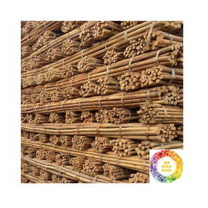 Postes de mimbre natural hechos a mano, caña de Manau pulida, material fiable para diseños de muebles de interior y creaciones artesanales - Product Image 1