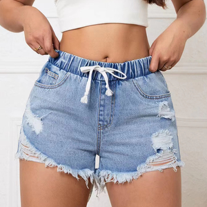 Pantalones cortos de mezclilla rasgados a la moda para mujer con dobladillo crudo y cintura con cordón Borla Agujero Pantalones cortos de mezclilla para mujer - Product Image 1
