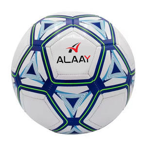Balón de fútbol de PVC personalizado al por mayor, tamaño 5 cosido a máquina con impresión personalizada para deportes al aire libre - Product Image 1