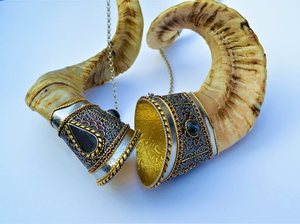 Kosher Shofar Natural Ram Horn Sheep Pulido Estilo náutico para la decoración del hogar y fines religiosos para soplar - Product Image 5