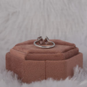 Anillo de diamante cultivado en laboratorio personalizado de lujo dos piedras pera corte radiante 18K oro blanco sólido joyería fina de moda regalo para mujeres IGI - Product Image 6