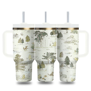 Gobelet isotherme sous vide 40oz à double paroi, style vintage, avec logo personnalisé, motif Carte du Bois des Cent Acres et Ours - Product Image 3