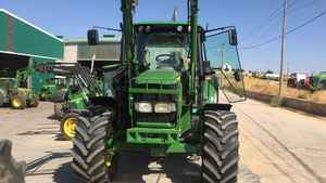 Tracteur John Deere d'occasion disponible pour une vente en gros à prix abordable - Product Image 5