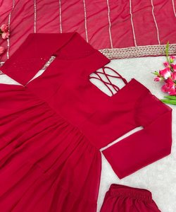 Gorgeous Stone Work Casual Wear seda Salwar Kameez con tradicional Dori Detailing Office Elegance - Product Image 3