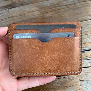 Alw ที่มีคุณภาพสูงบางมินิมอลลิสต์วินเทจที่ใส่บัตรหนังม้าบ้ากระเป๋าสตางค์ปรับแต่งได้สำหรับบัตรประชาชนและบัตรเครดิต - Product Image 4