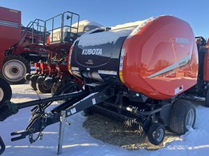 2019 Kubota BV4160 PREM Round <b>Baler</b> with Engine Gearbox Motor-High Productivity for Sale - Product Image 2