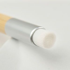 OCLAIR SPOT CLEANSING BRUSH - Product Image 2